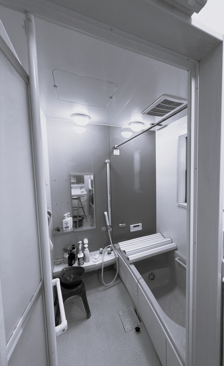 一戸建て浴室リフォーム!4日で断熱・耐震・快適バスへ